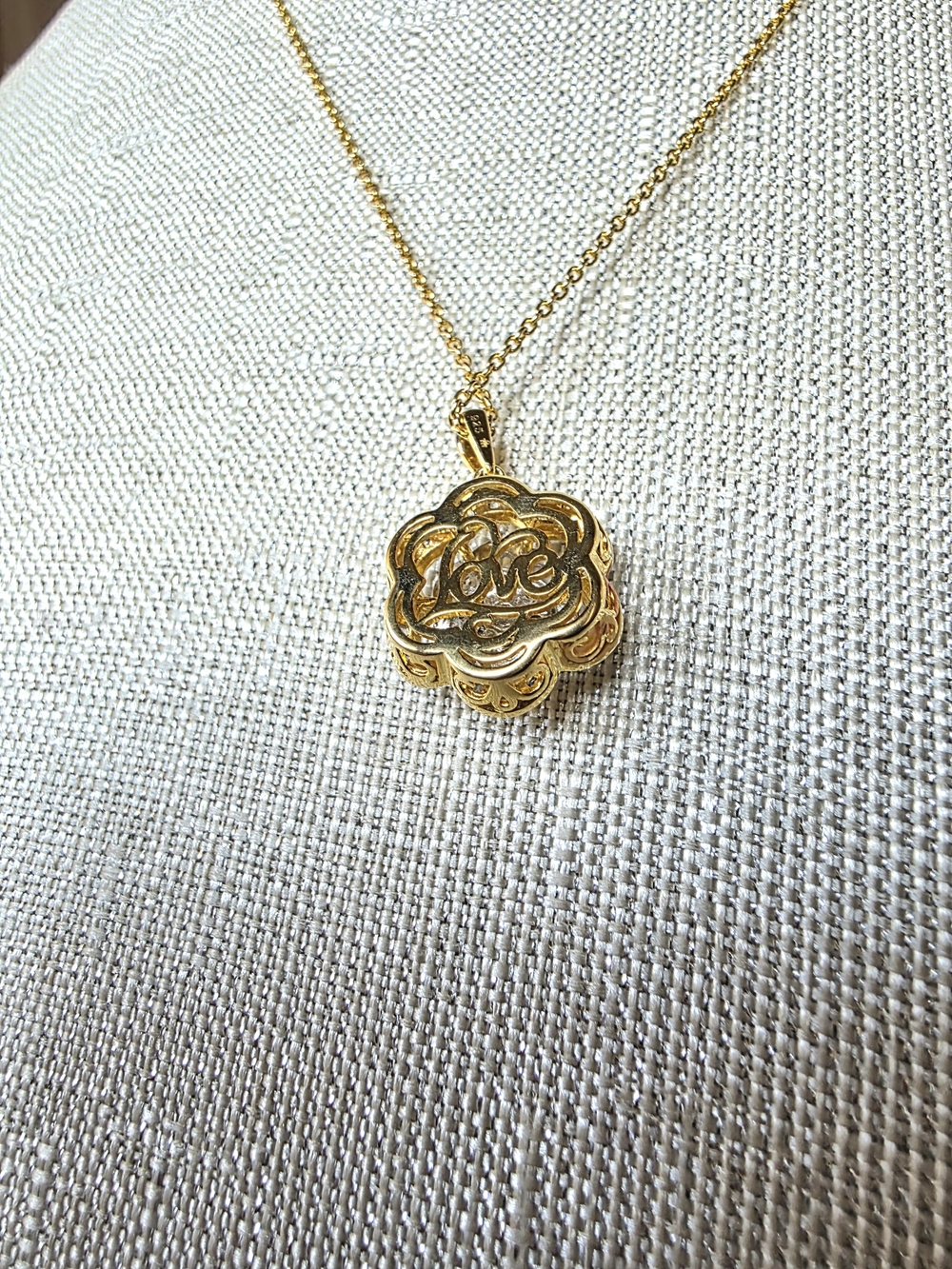 925 Sterling Silver Two-Tone Gold Plated 3D Tiered Camellia Flower Cluster Penda - Picture 6 of 11